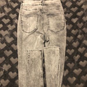 High waste acid wash stretchy jeans